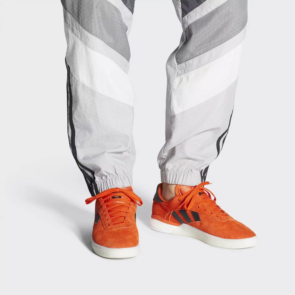 Adidas 3ST.004 Tenis Para Skate Naranjas Para Hombre (MX-84416)